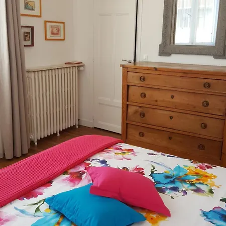 Bed & Breakfast Lumineuse *